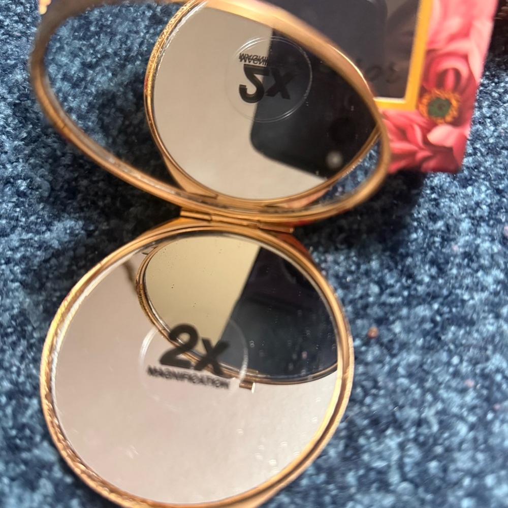 Pink Sky Gold Compact Mirror - Picture 5 of 5
